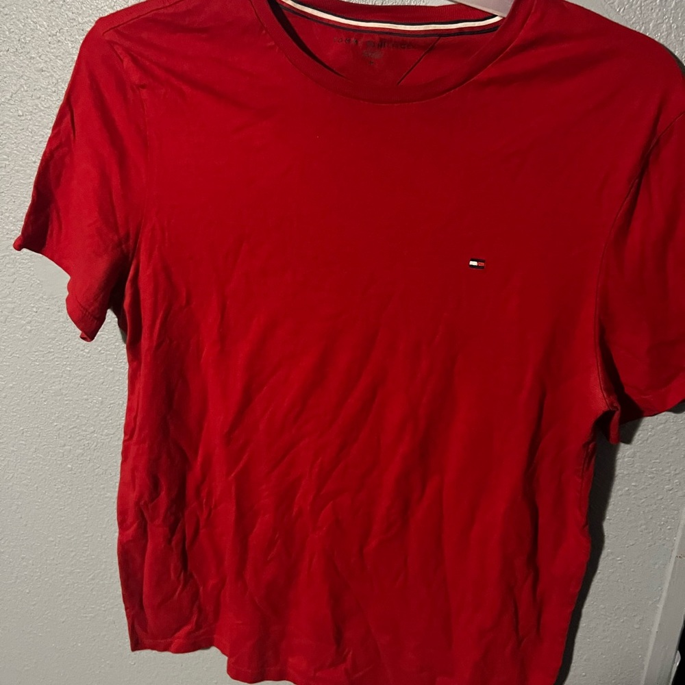 Tommy Hilfiger red tee